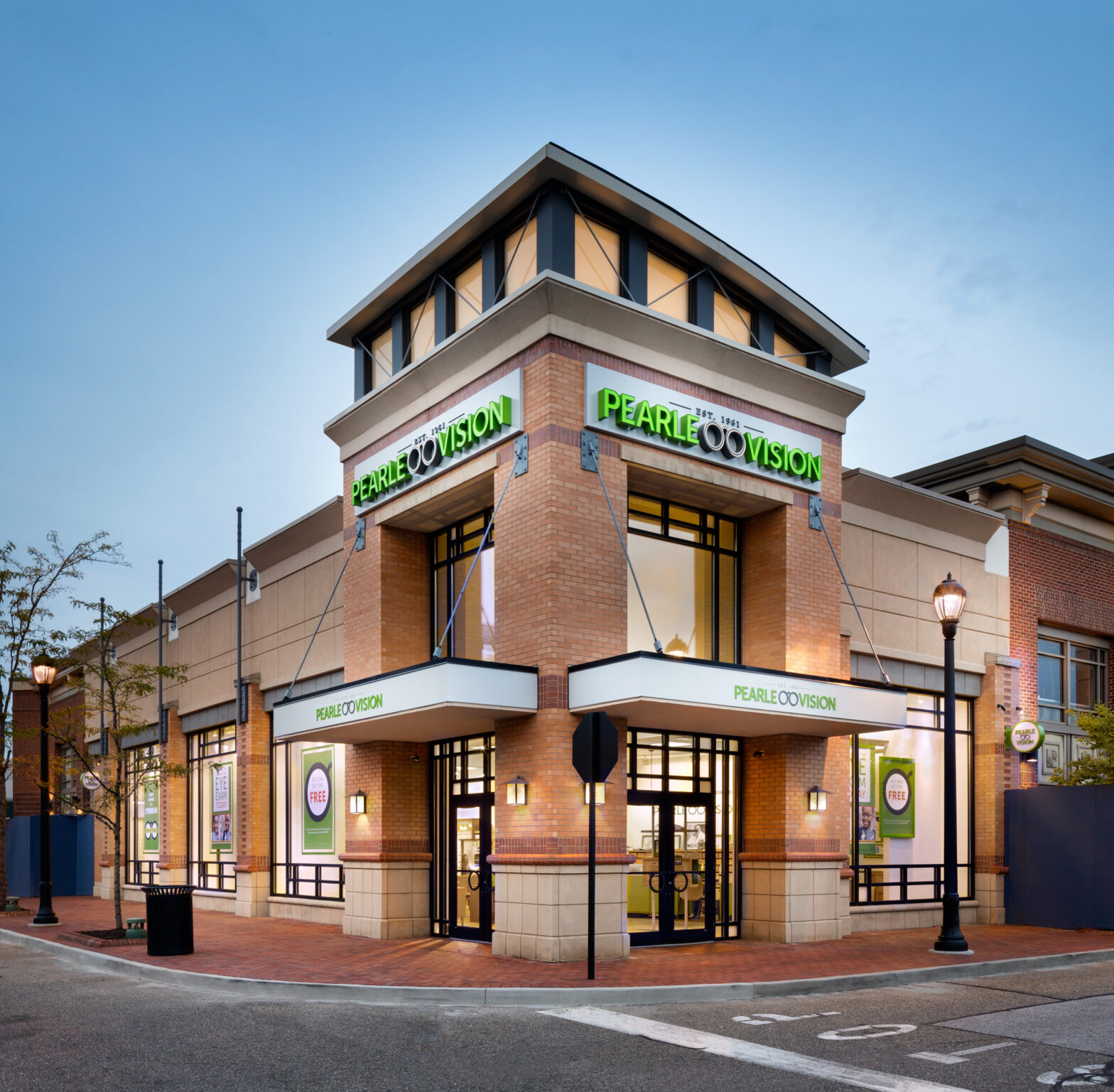 image of the exterior of a Pearle Vision on the corner of a street
